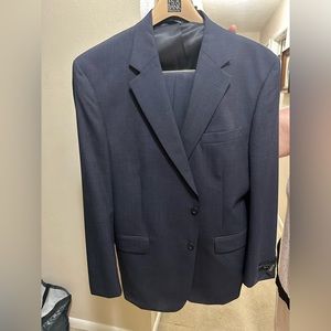 Brand New JoS. A. Bank Suit